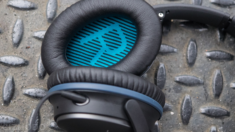 Illustration for article titled Bose QC25 Review: Amazing Noise-Cancelling Headphones All Over Again